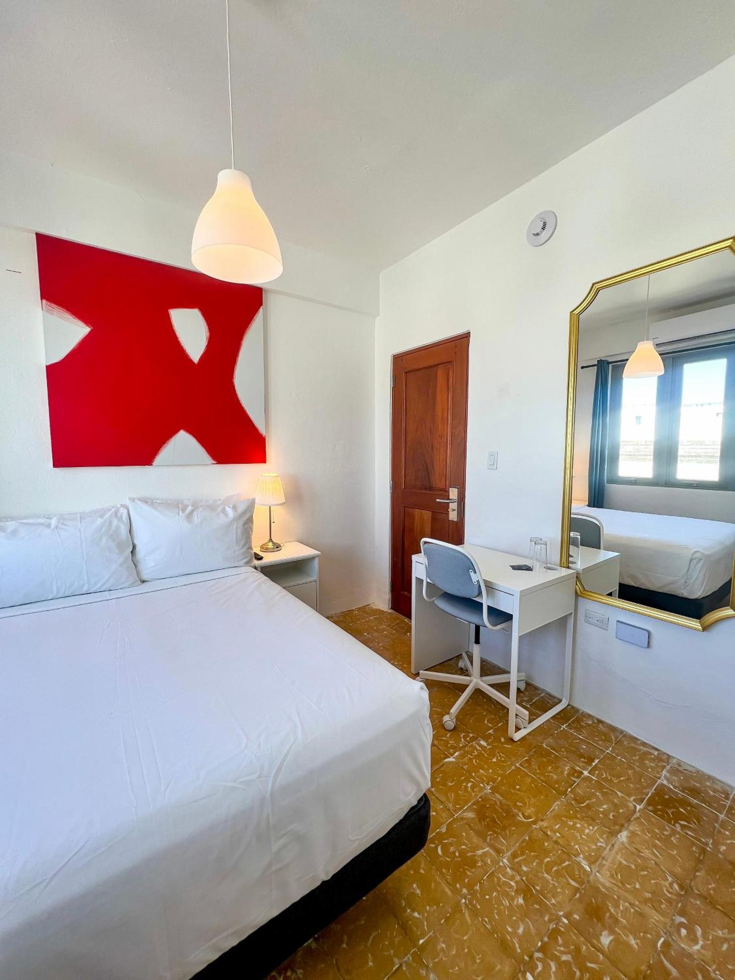 Urbana Hotel San Juan Buitenkant foto