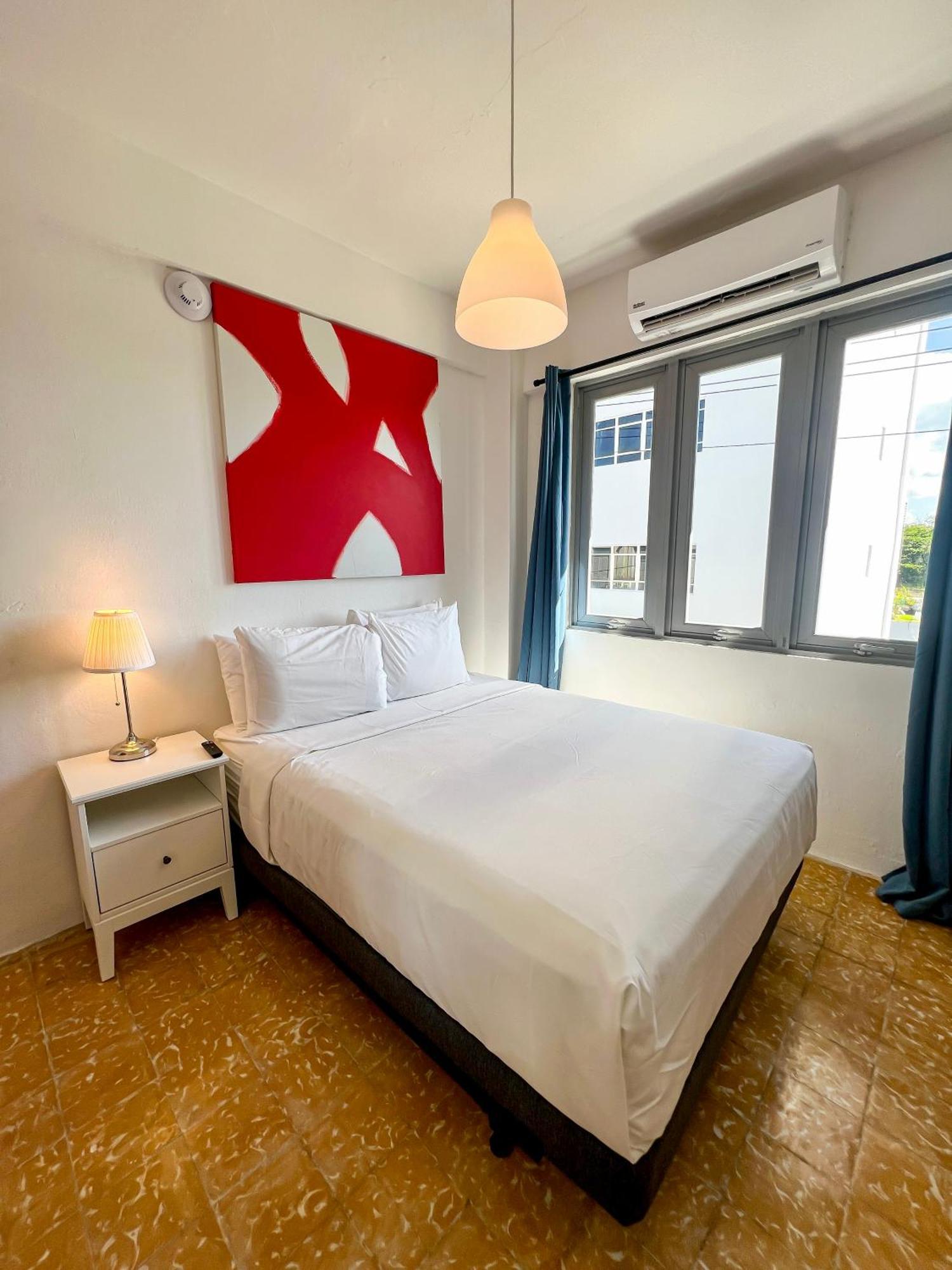 Urbana Hotel San Juan Buitenkant foto
