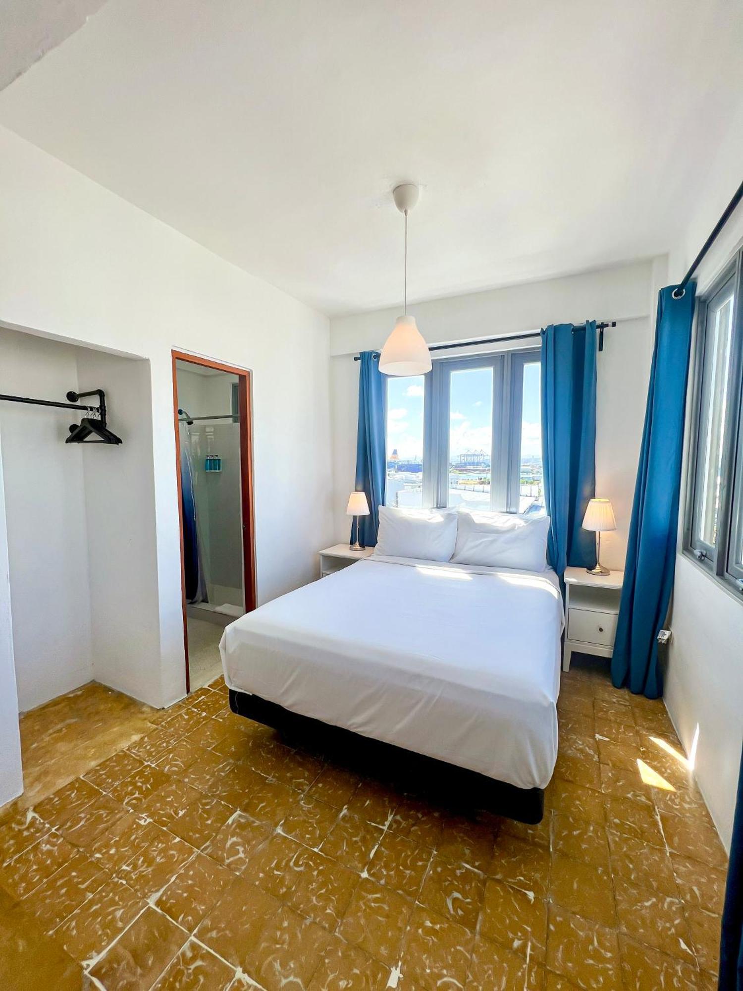 Urbana Hotel San Juan Buitenkant foto